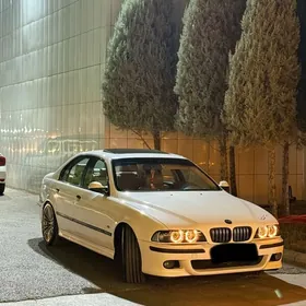 BMW E39 2002