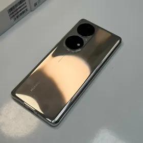 Hauwei p50 Pro 8/256gb