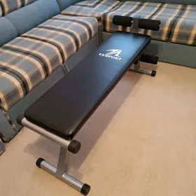 Лежак,скамья для закачки пресс