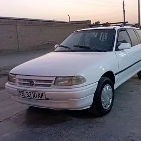 Opel Astra 1995