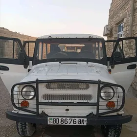 UAZ 469 2001