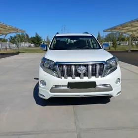 Toyota Land Cruiser Prado 2014