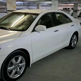 Toyota Camry 2011