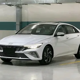 Hyundai Elantra 2025
