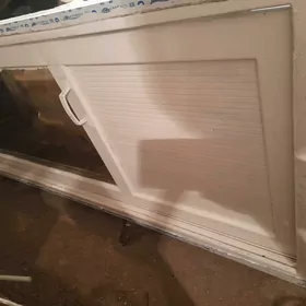 plastik  aýnaly   gapy