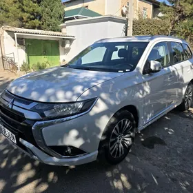 Mitsubishi Outlander Sport 2023