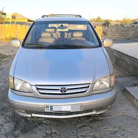 Toyota Sienna 2001