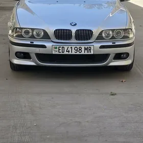 BMW E39 2000