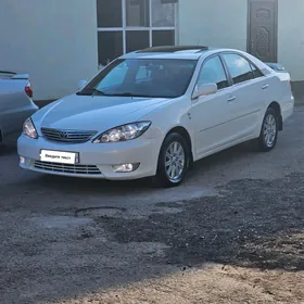 Toyota Camry 2003