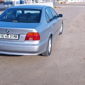 BMW E39 2002