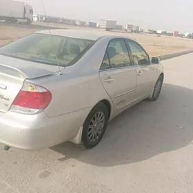 Toyota Camry 2005