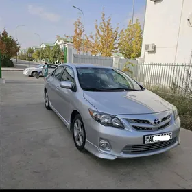 Toyota Corolla 2013