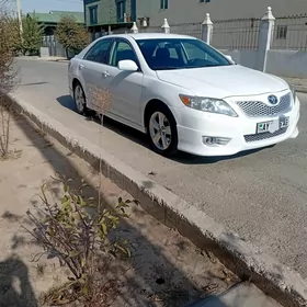 Toyota Camry 2010