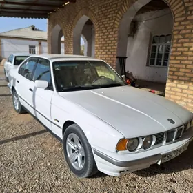 BMW 525 1992
