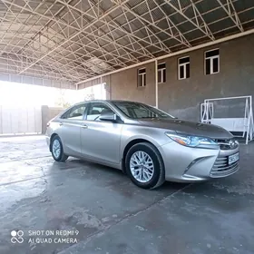 Toyota Camry 2016