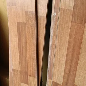 Ламинат использованный.