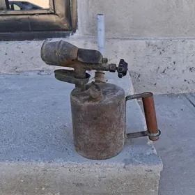 Паяльная лампа