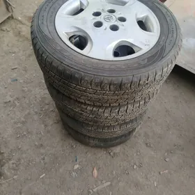 manty disga teker morda R16