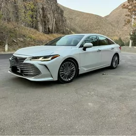 Toyota Avalon 2020