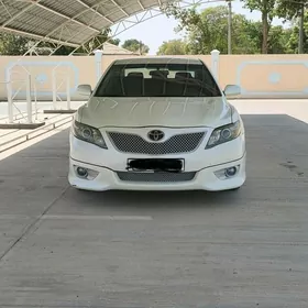 Toyota Camry 2011