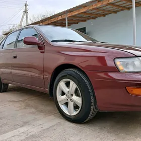 Toyota Corona 1996