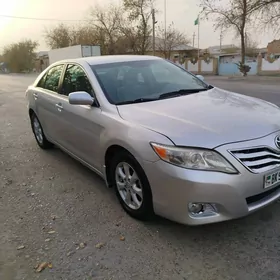 Toyota Camry 2010