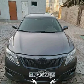 Toyota Camry 2011