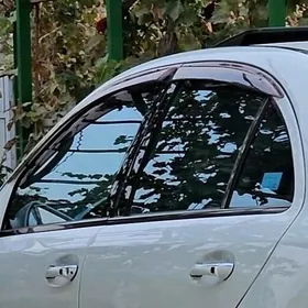 w211 kozeryok ветровики