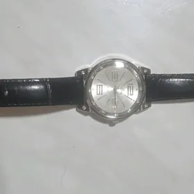 часы на батарейках