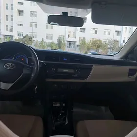 Toyota Corolla 2014