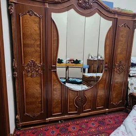 Spalni garnatur kampilekit