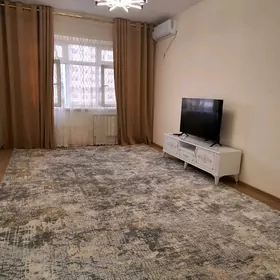 3ком  5этаж Мир7