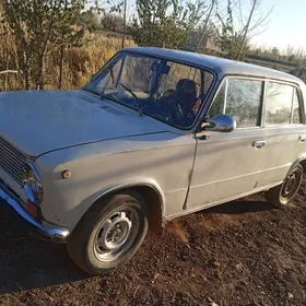 Lada 2104 1983