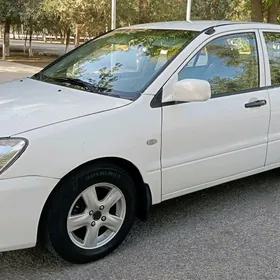 Mitsubishi Lancer 2005