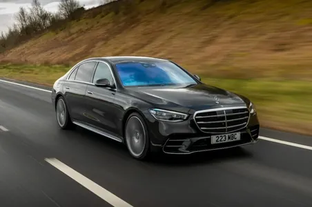 Mercedes-Benz täze S-Class PHEV 2026 modelini hödürledi