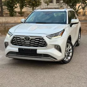 Toyota Highlander 2023