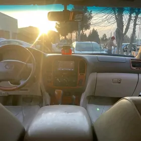 Toyota Land Cruiser 2000