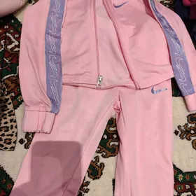 çaga Nike orginal spartivka