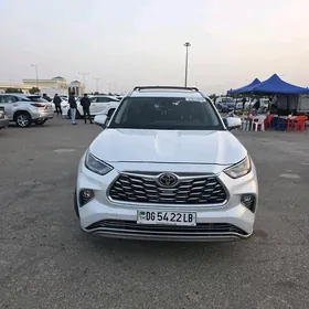 Toyota Highlander 2020