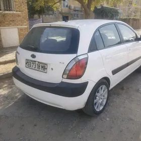 Kia Rio5 2006