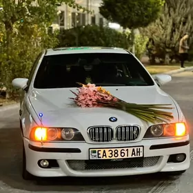 BMW E39 1999