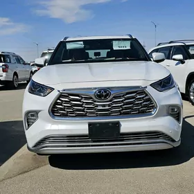 Toyota Highlander 2022
