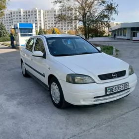 Opel Astra 2003