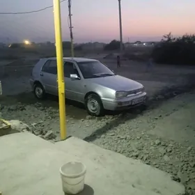 Volkswagen Golf 1993