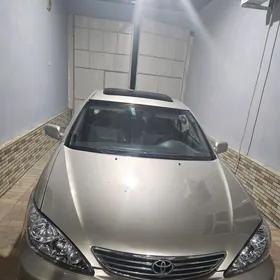 Toyota Camry 2005