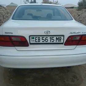 Toyota Avalon 1999