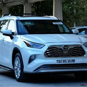 Toyota Highlander 2023