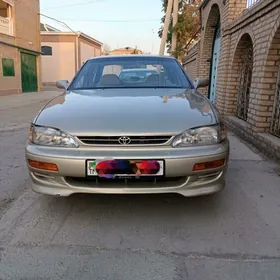 Toyota Camry 1996