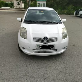 Toyota Yaris 2006