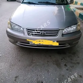 Toyota Camry 1999